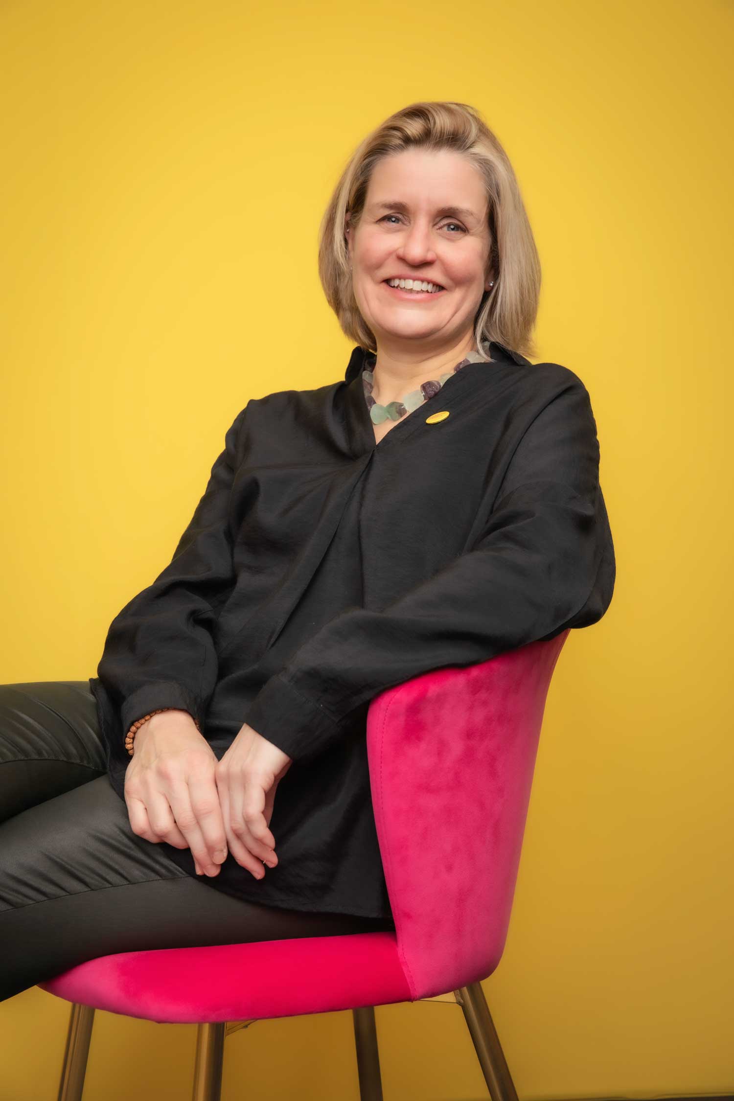Sue Hunter Headshot