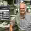 Robert Kerbel in his lab